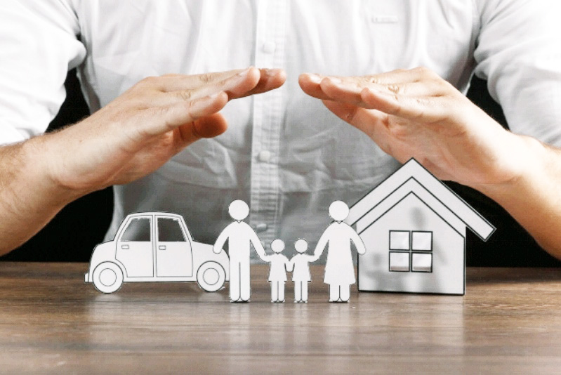 نگاه کلی به صنعت بیمه در شرایط فعلی کشور - ماهنامه بورس