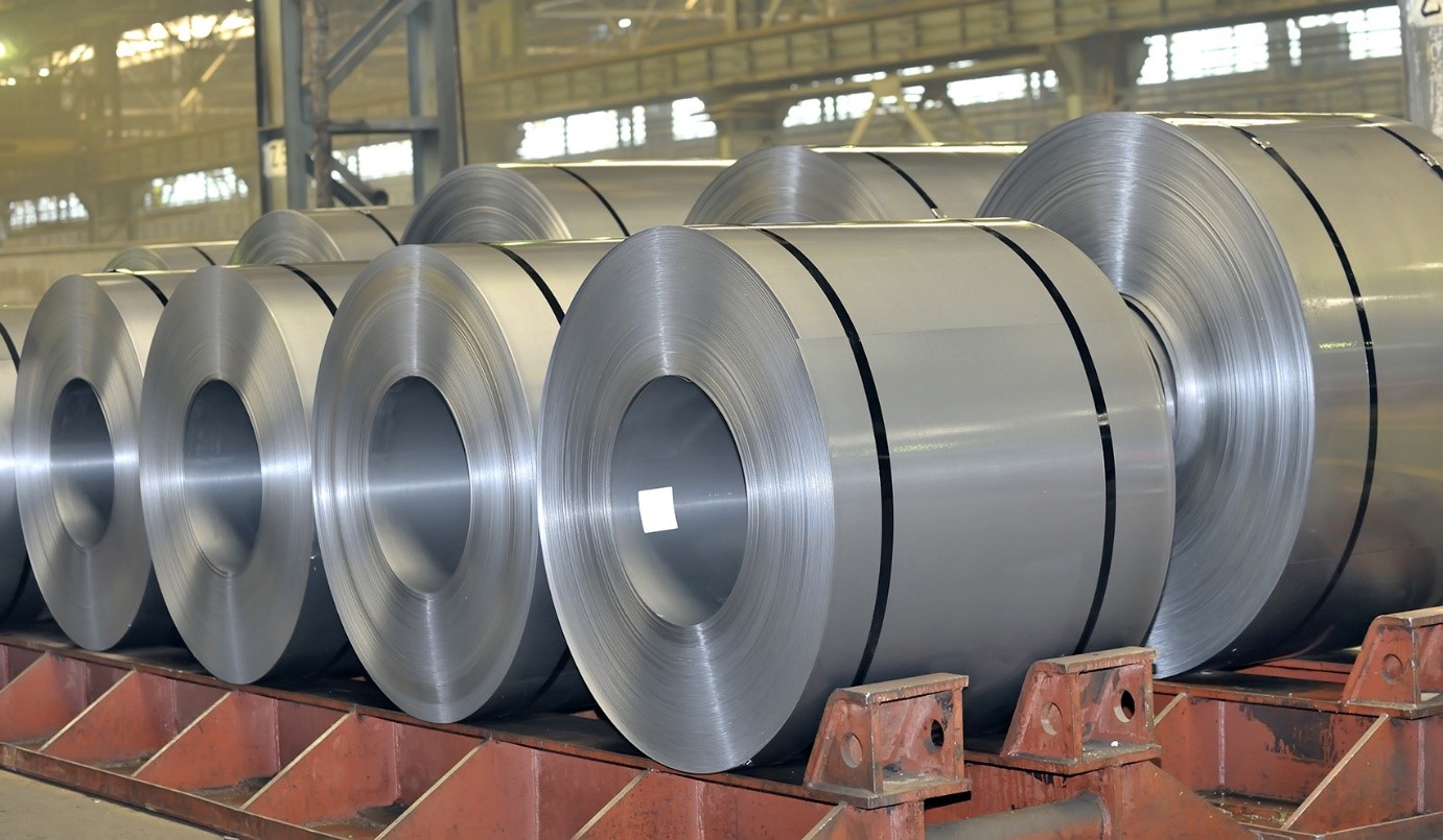 بررسی صنعت محصولات فولادی