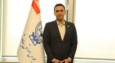 ۲۶آبان معاون عملیات بازار