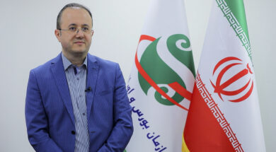 ۱اسفندماه معاون نظارت بر بورسها عیوضلو