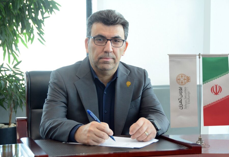 ۲۱ شرکت آماده عرضه و ۷۷ شرکت درمسیر پذیرش و عرضه در بورس تهران قرار دارند