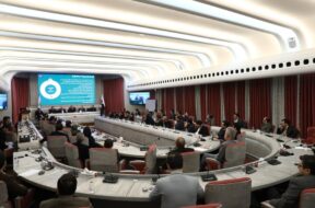 ۱۶دی ماه رئیس سازمان بورس